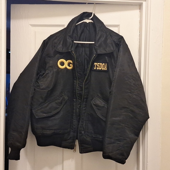 JACKET - Picture 8 of 11